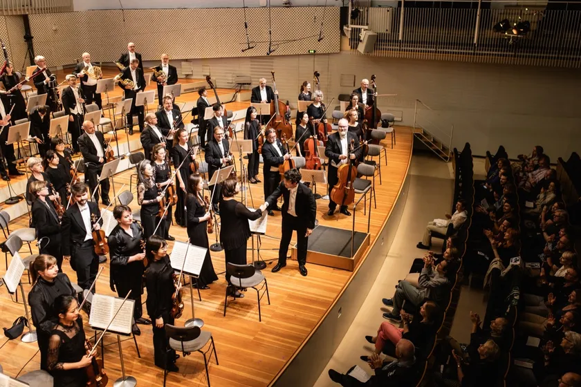 UdK großer Konzertsaal, crescendo festival 2026 - „Auf[er]stehen!", © Zuzanna Specjal